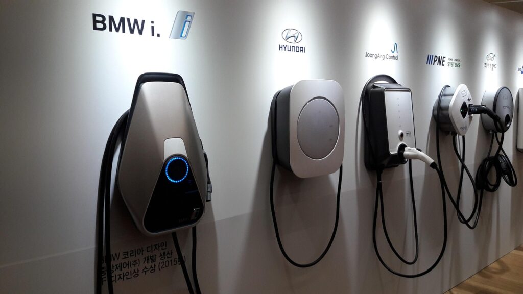 Ultimate Review: Autel MaxiCharger Lite vs Grizzl-E 48A (Hardwired Versions) 2 charger 2377021 1280